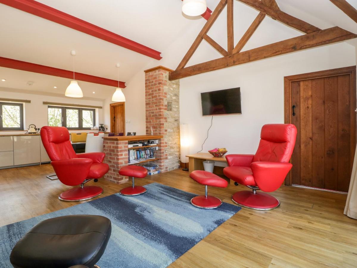 The Stone Barn Villa Shepton Mallet Exterior photo